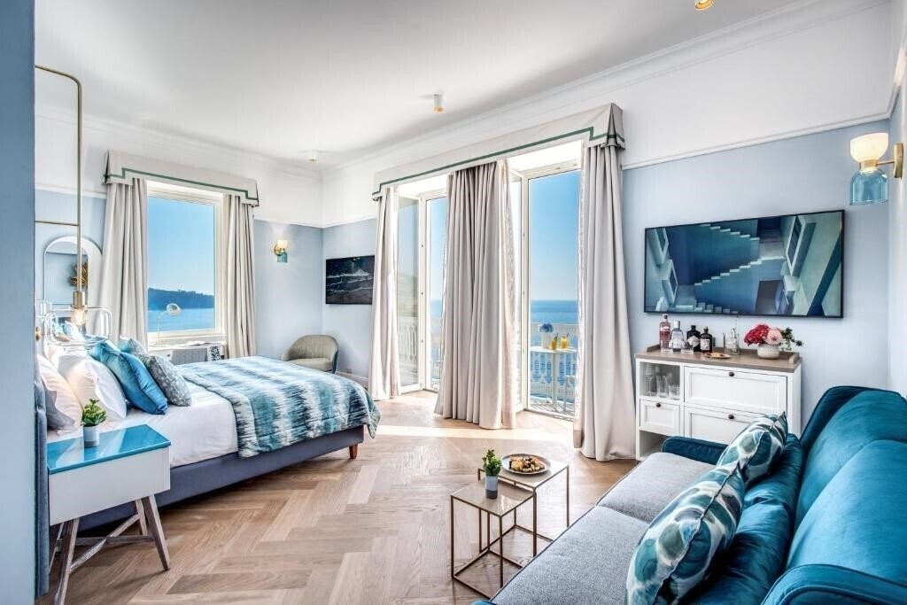 Фотография Hotel Mediterraneo (Sant Agnello) 4*