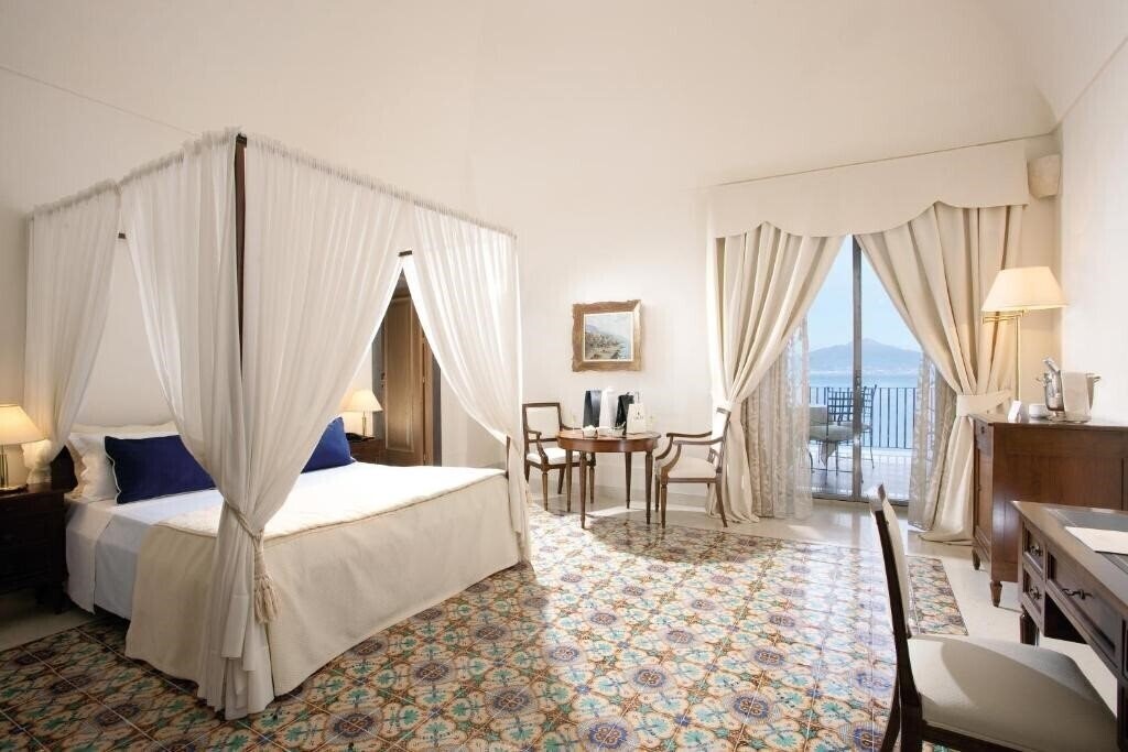 Фото Grand Hotel Angiolieri Vico Equense 5*