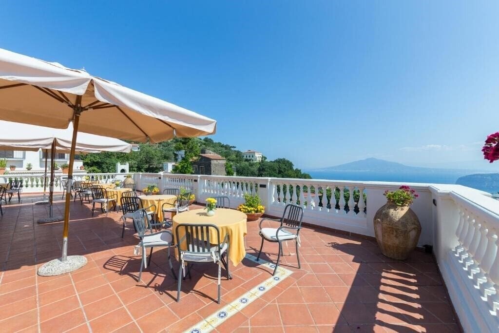 Фотографія Jaccarino (Sant'Agata Sui Due Golfi) 4*