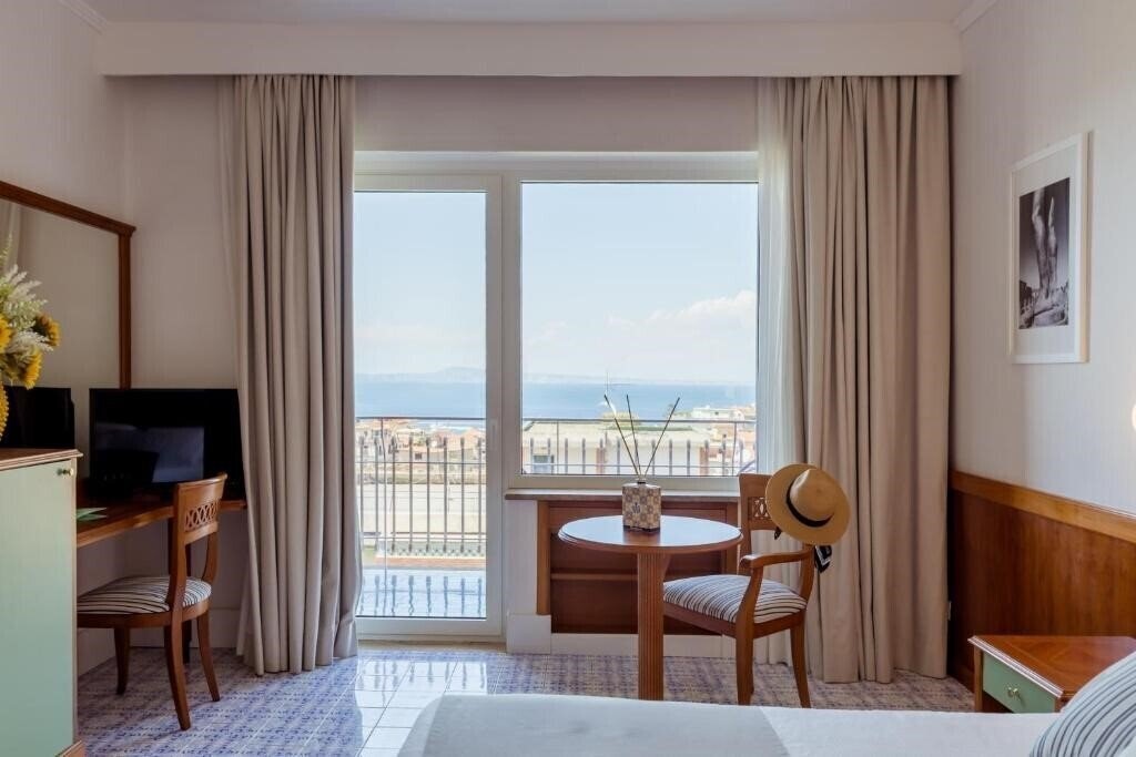 Фотографія Grand Hotel Cesare Augusto 4*