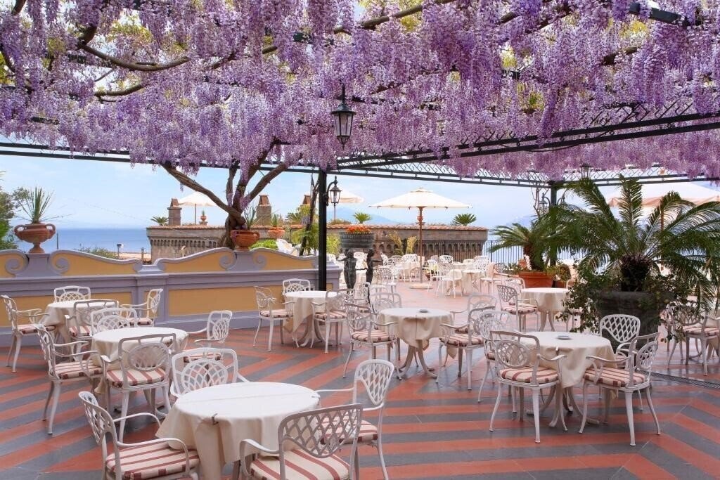 Картинка Grand Hotel Capodimonte (Sorrento) 4*