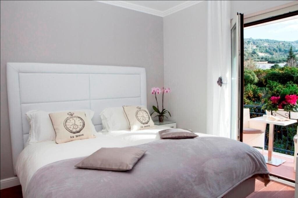 Отель Bougainvillea Relais 3*