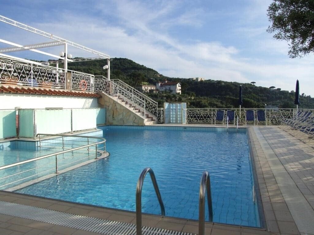 Зображення Hotel Dania 3*