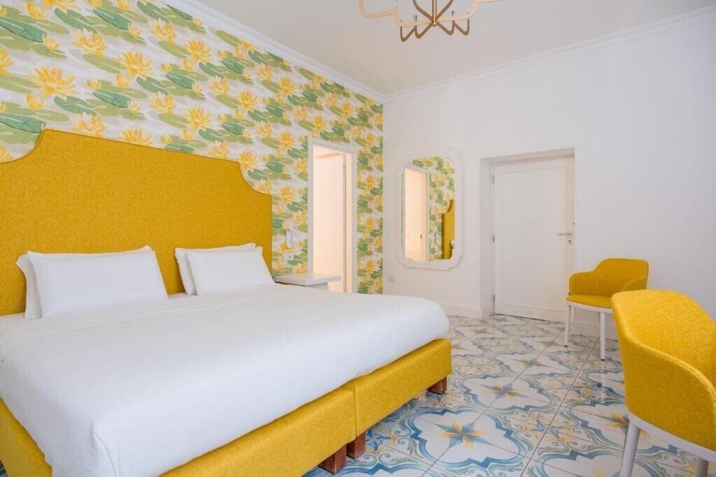 Отель Relais Correale Sorrento 1*