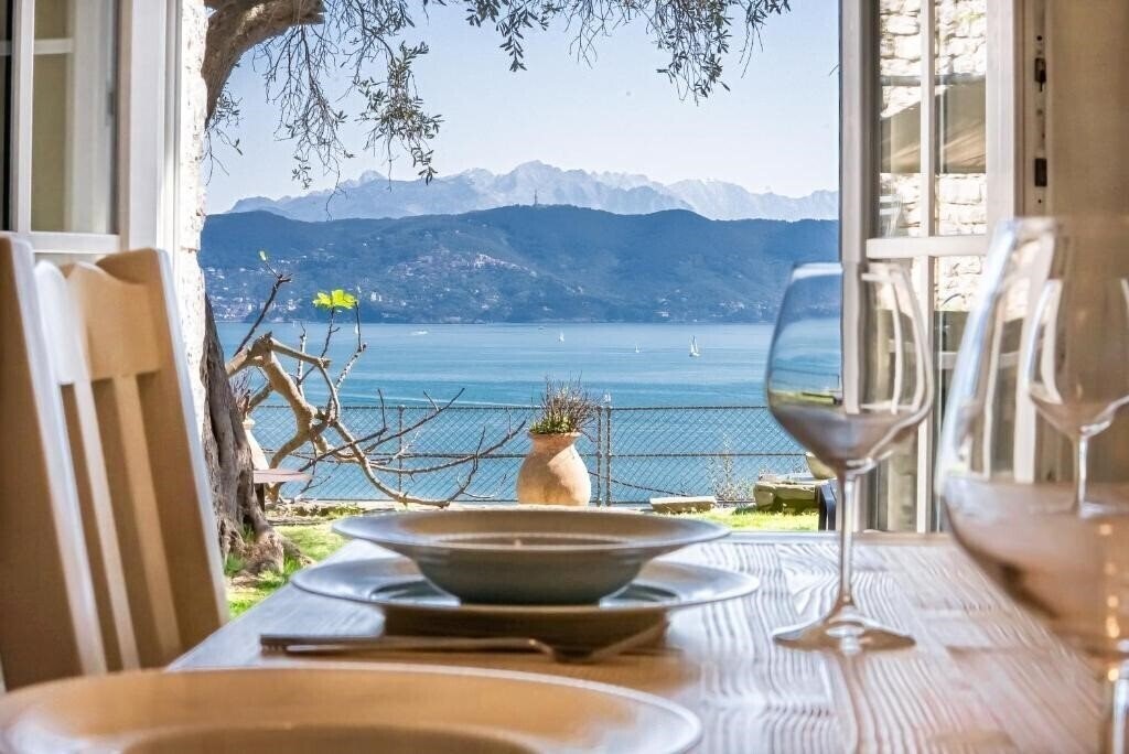 Отель Villa Castello Portovenere 4*
