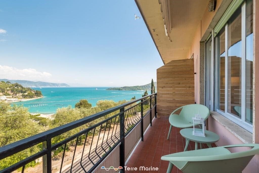 Готель Torre Scola, Terre Marine 3*