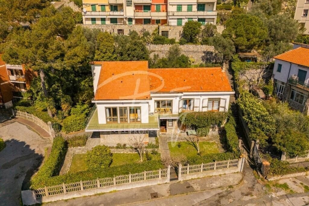 Готель Villa Elena 3*