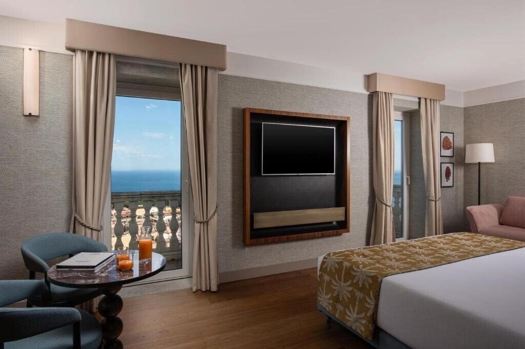 Отель Nh Collection Taormina 5*
