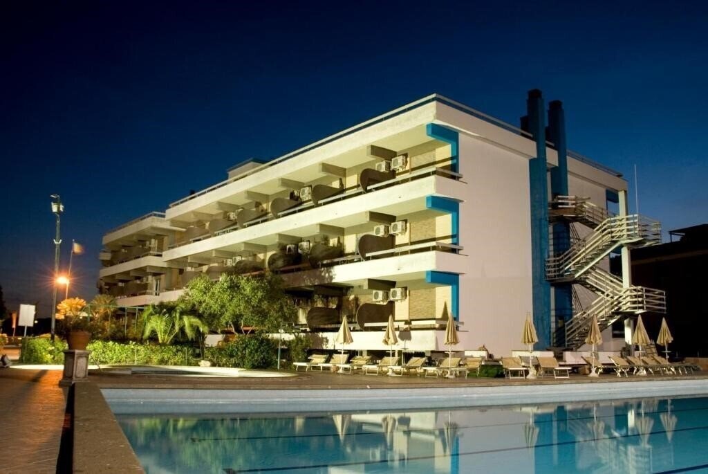 Фотография Hotel River Palace 4*
