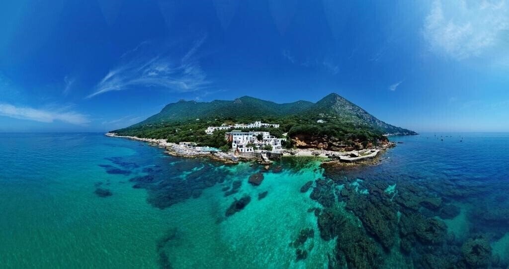 Готель Punta Rossa 4*
