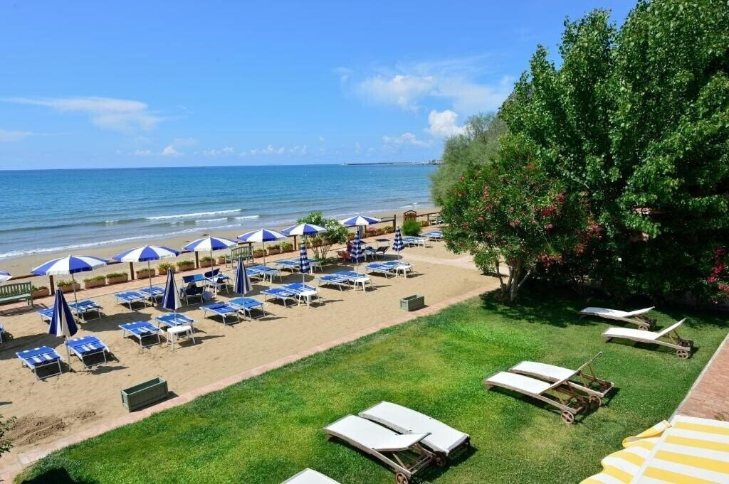 Готель Acquasanta 3*