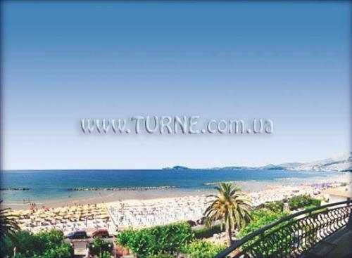 Готель Bajamar Hotel 4*