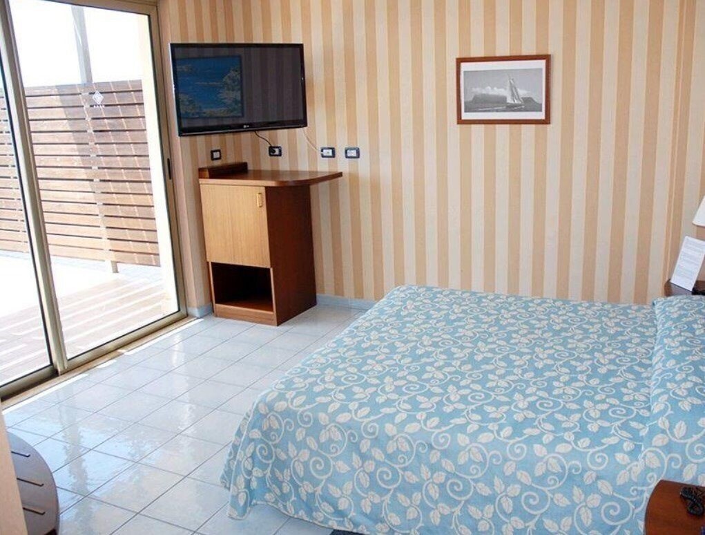 Фотографія Hotel Lapprodo, Bb (Террачина) 4*