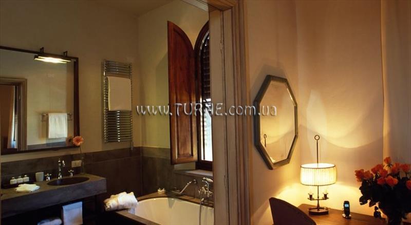 Готель Castel Monastero 5*