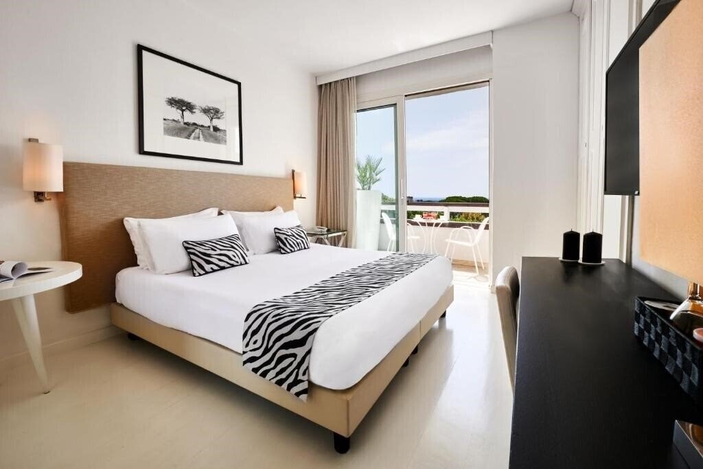 Фотографія Mondial Resort & SPA (Marina di Pietrasanta) 4*