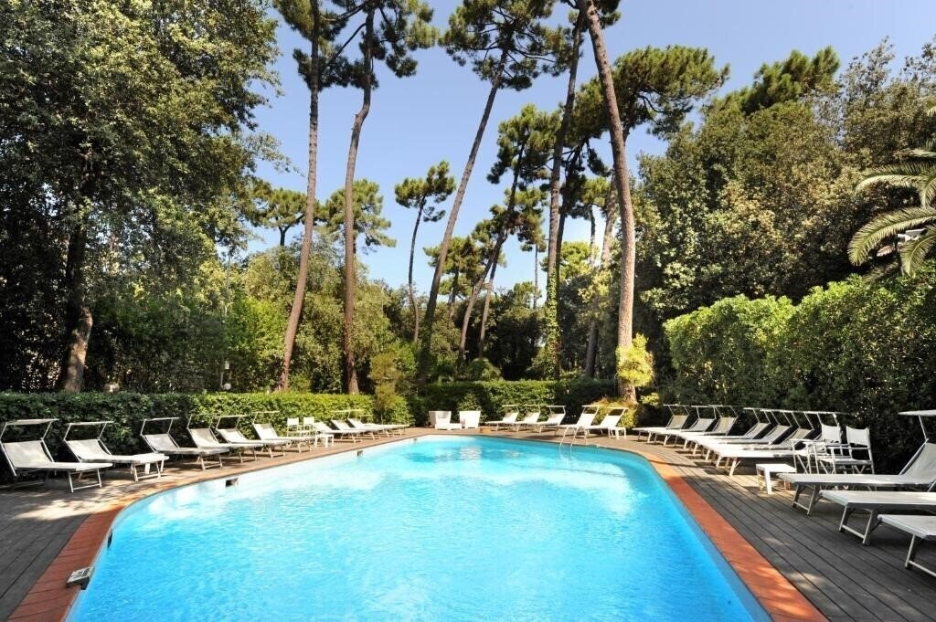 Отель Hotel Villa Tiziana 3*