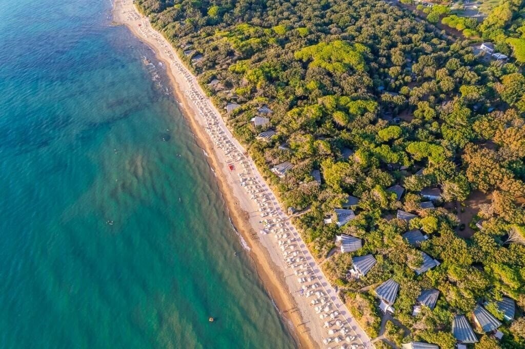 Готель Wellness Resort Riva Degli Etruschi 3*