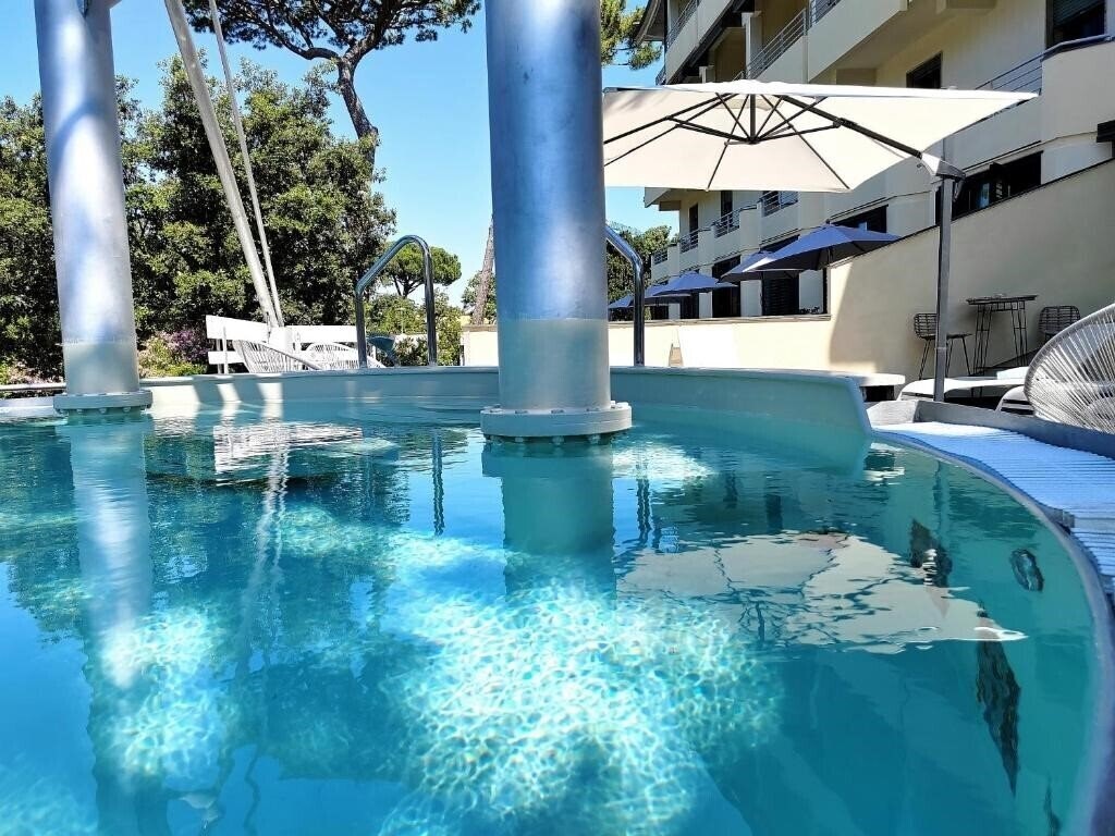 Фотографія Acapulco Hotel (Forte Dei Marmi) 4*