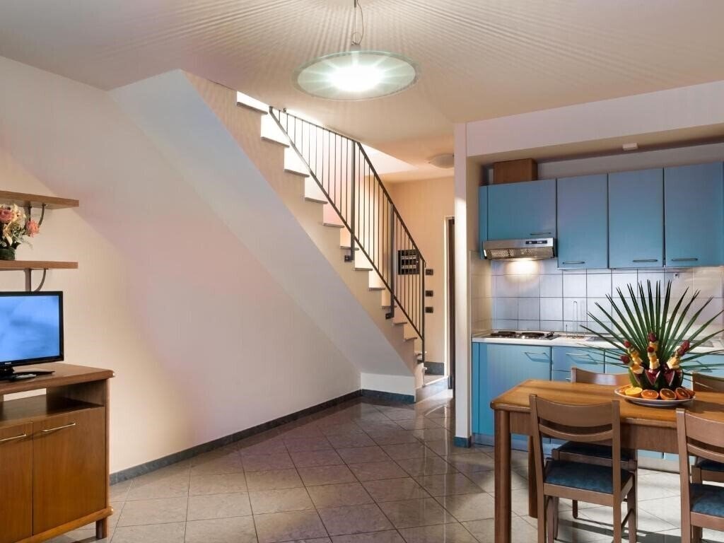 Изображение Continental Resort 2*