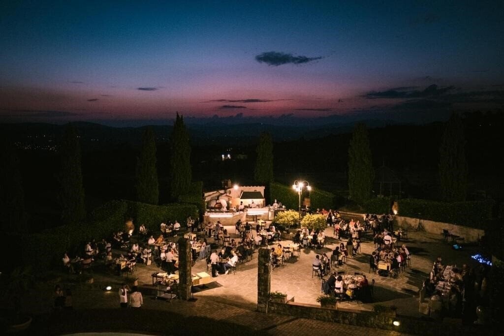 Фотографія Fattoria Degli Usignoli 4*