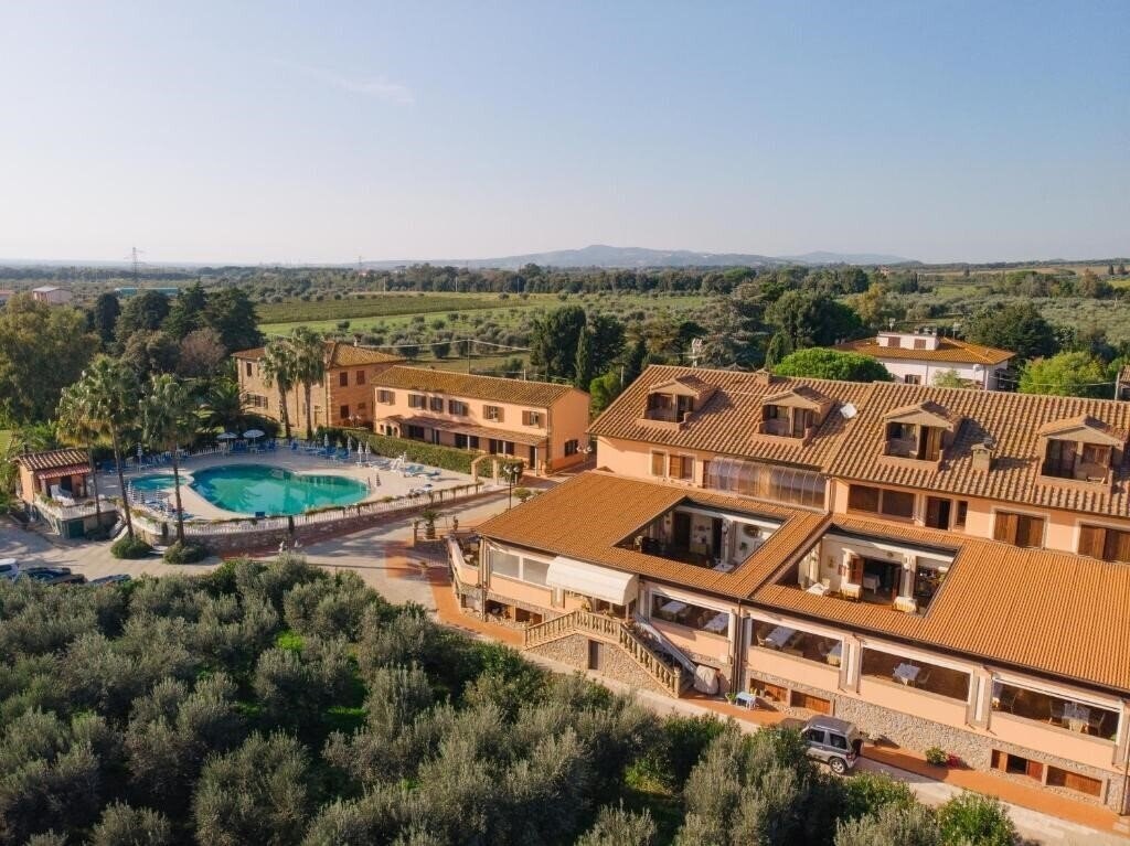 Отель Agrihotel Elisabetta 3*