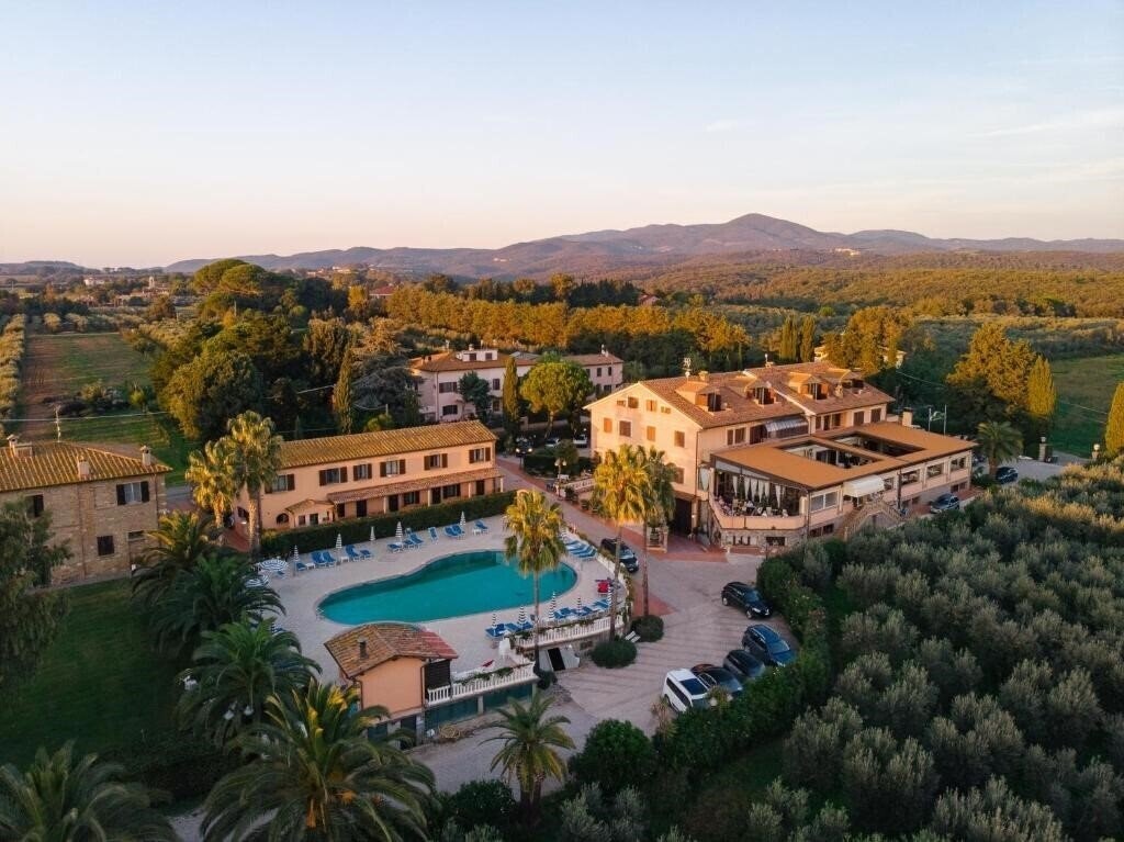 Фото Agrihotel Elisabetta 3*