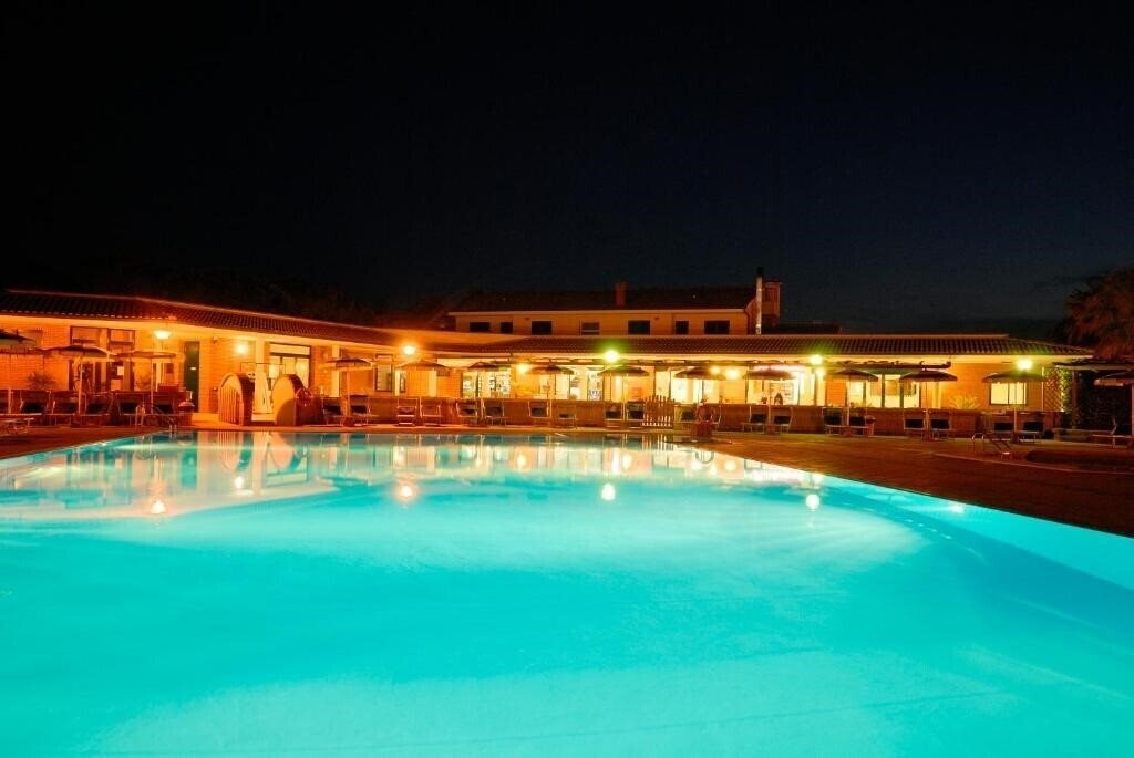 Картинка Villaggio La Cecinella 3*