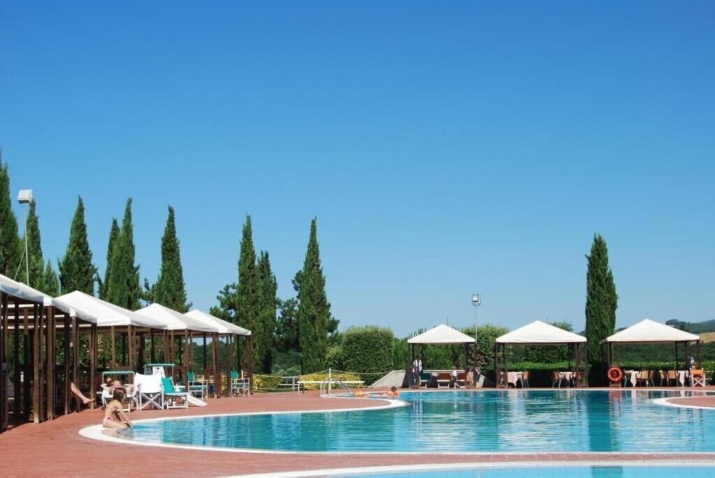 Готель Fattoria Belvedere 4*