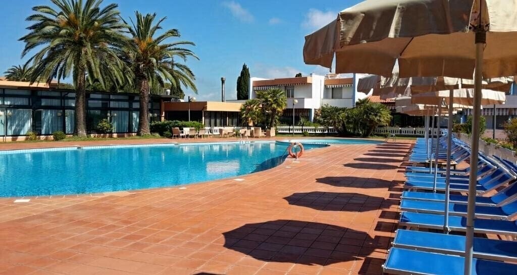 Фото Hotel Riva Etrusca (ex. Hotel Hermitage Marina di Bibbona) 4*