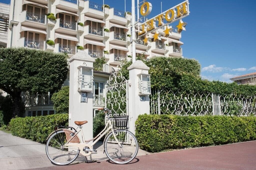 Картинка Il Negresco Hotel (Forte Dei Marmi) 4*