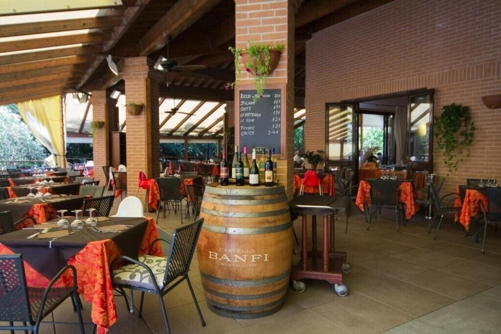 Картинка Villaggio Il Girasole (Follonica) 4*