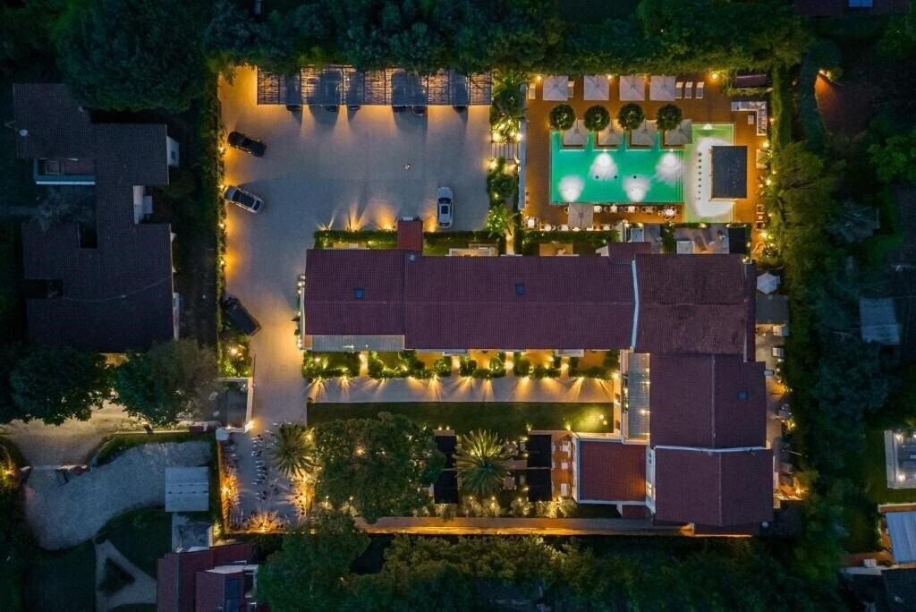 Картинка Hotel Miramonti (Forte Dei Marmi) 4*