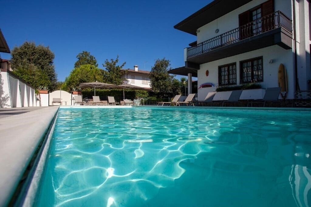 Изображение Tarabella Hotel (Forte Dei Marmi) 3*