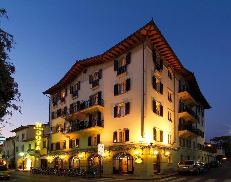 Готель Goya (Forte Dei Marmi) 4*