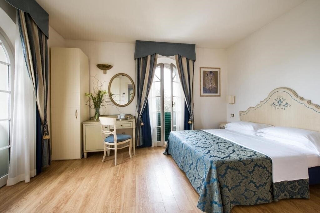 Фото Goya (Forte Dei Marmi) 4*
