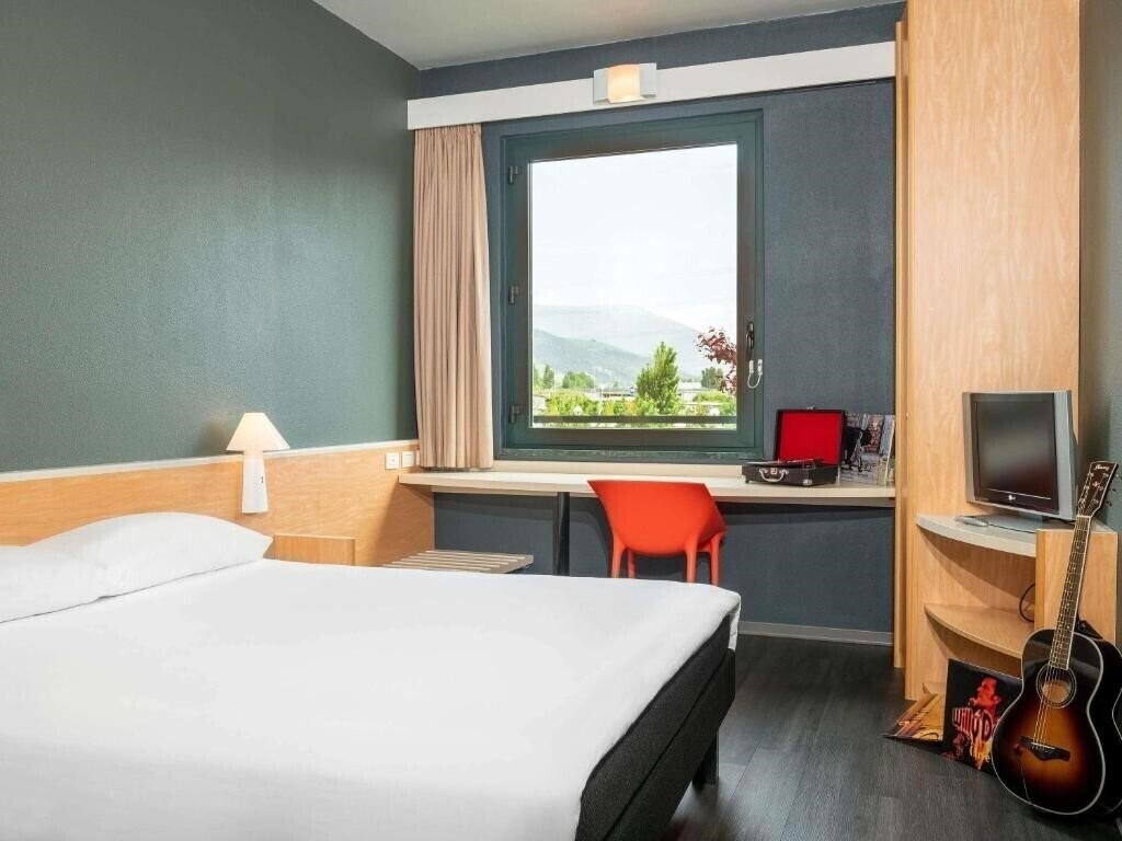 Фото Ibis Firenze Prato Est 3*