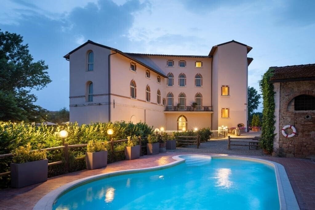Готель Hotel Certaldo 4*