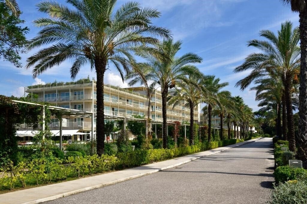 Фото Una Hotel Versilia (Lido di Camaiore) 4*