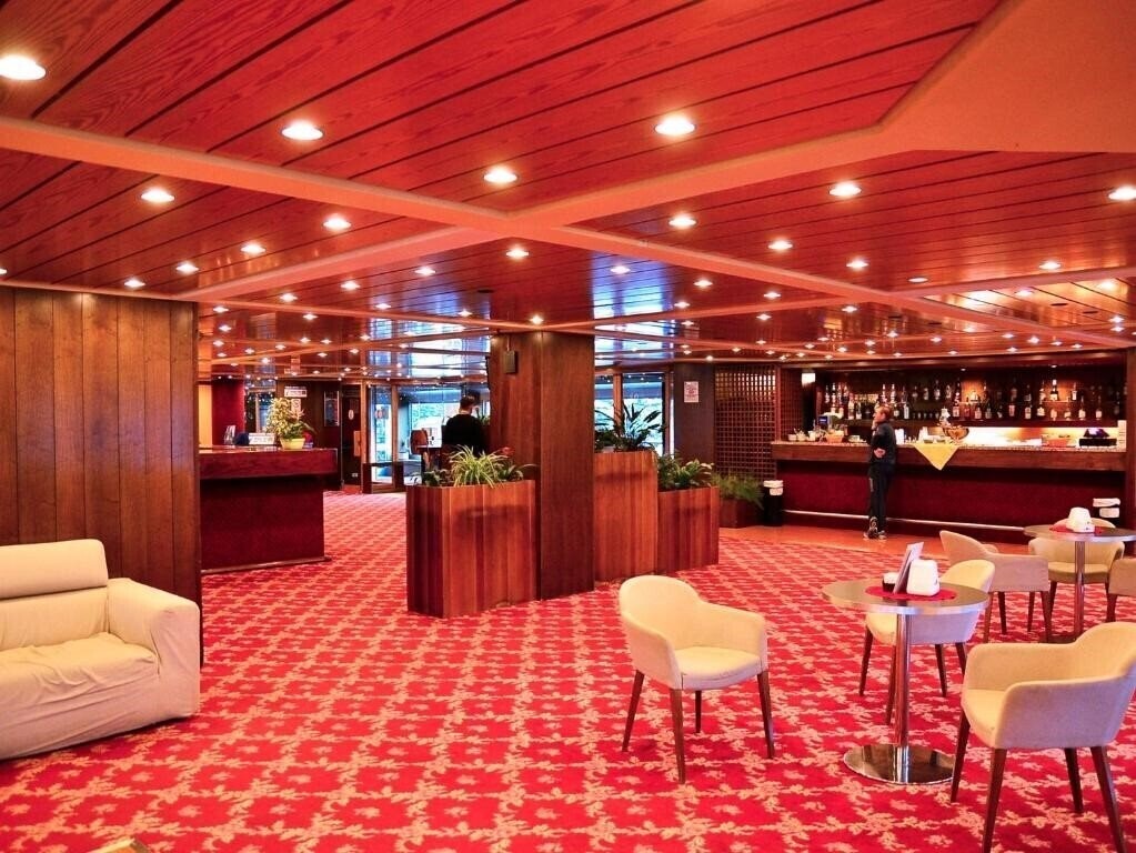 Картинка Solaria (Marilleva) 4*