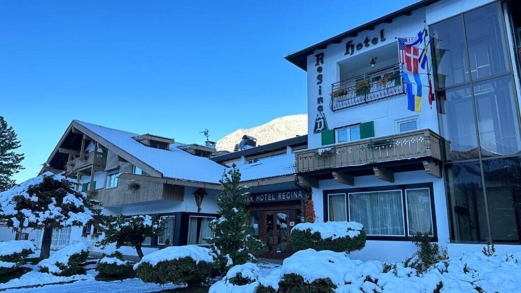 Картинка Regina Delle Dolomiti (Panchia) 3*