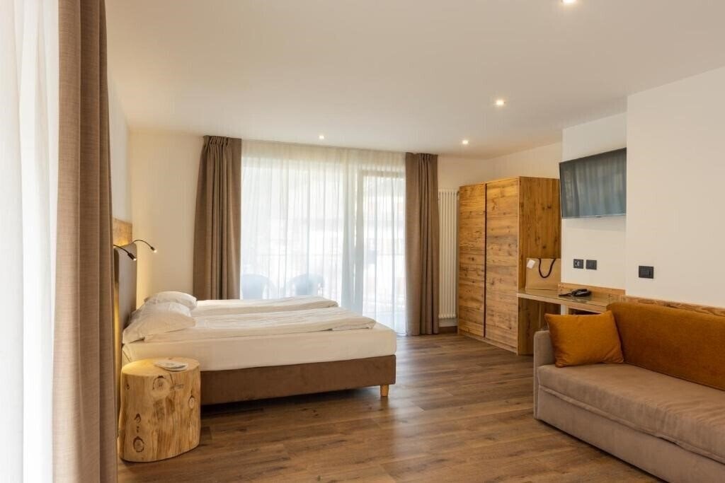 Фото Active Alm Hotel Moena 4*