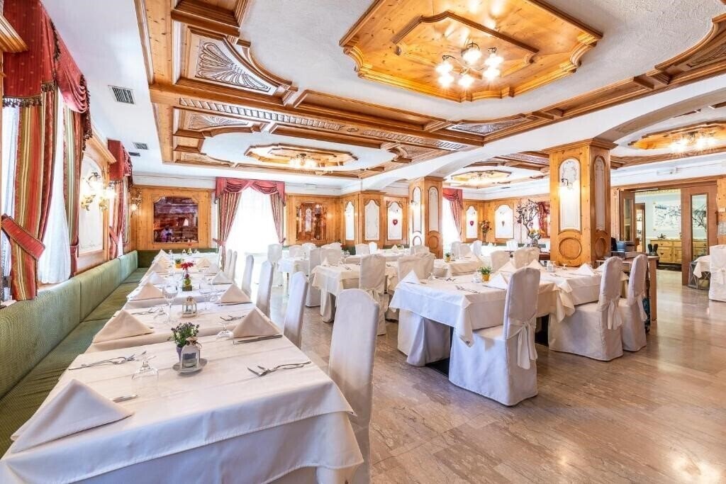 Изображение Arcangelo (Pellizzano) отель без категории