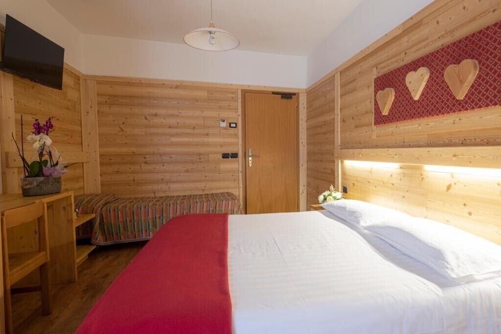 Фотография Cova (Pellizzano) 3*