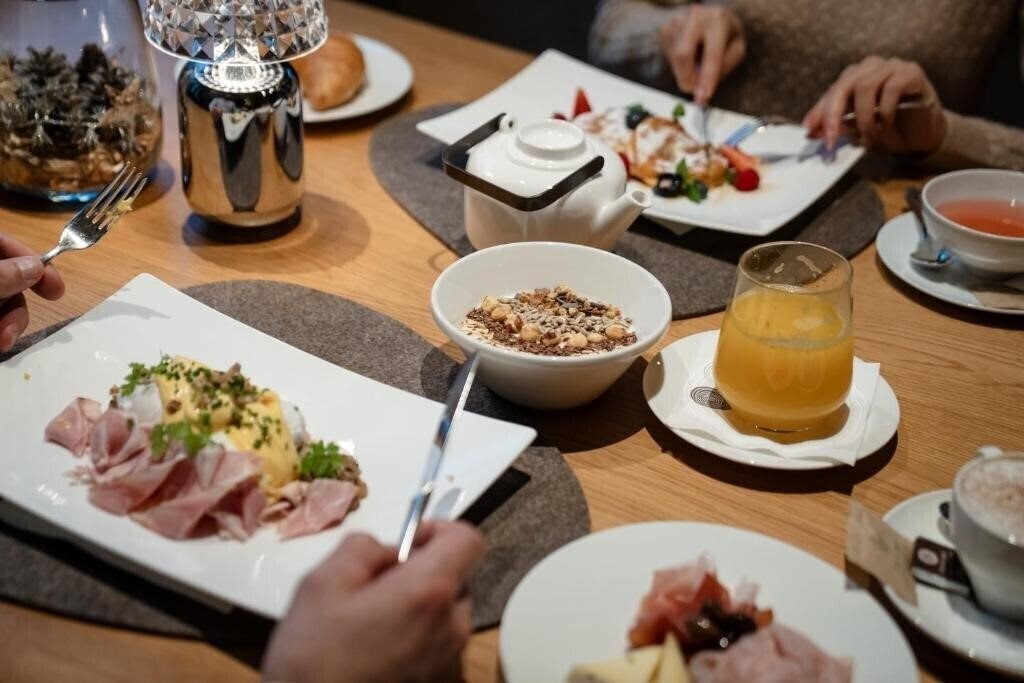Картинка Tevini Dolomites Charming Hotel 4*