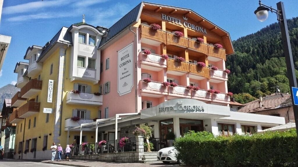 Готель Hotel Corona 3*