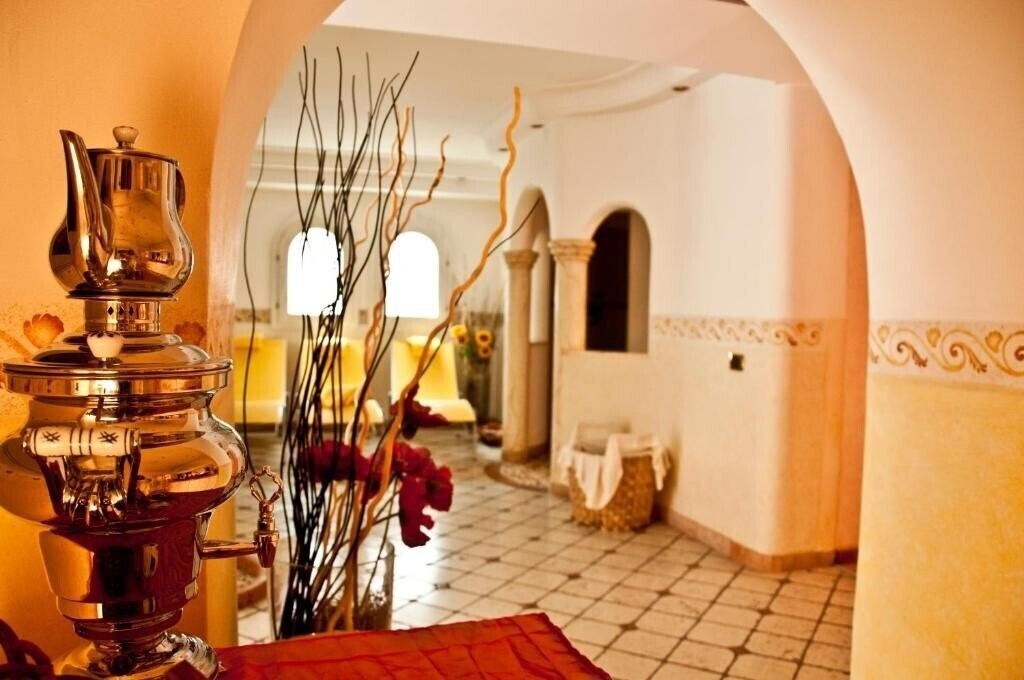 Фотографія Hotel Corona 3*