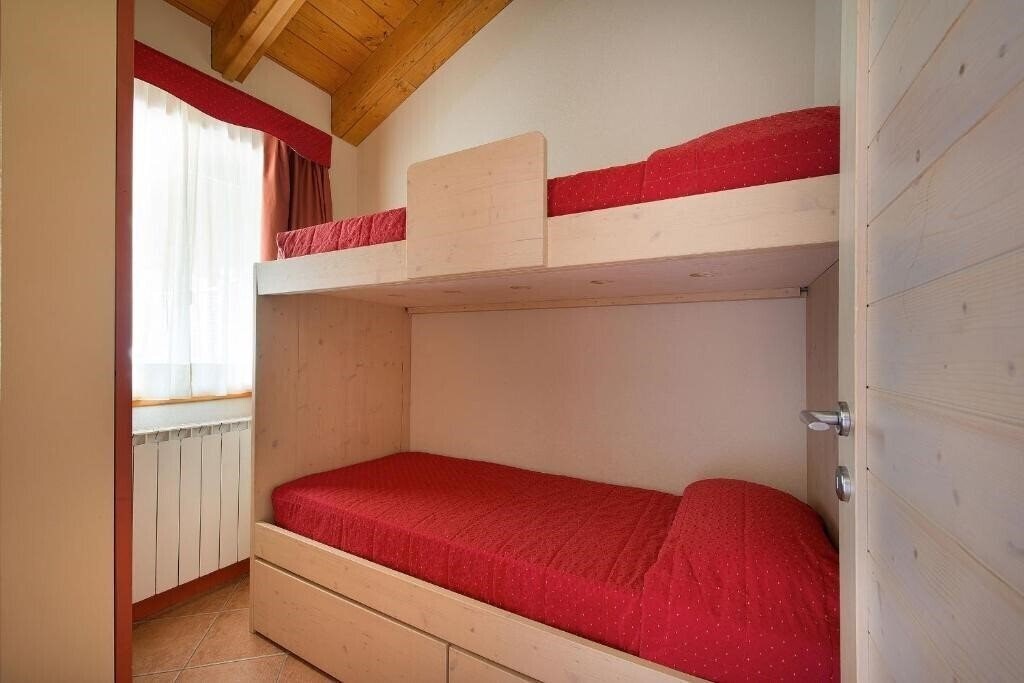 Фото Adamello Ponte di Legno Hotel 4*