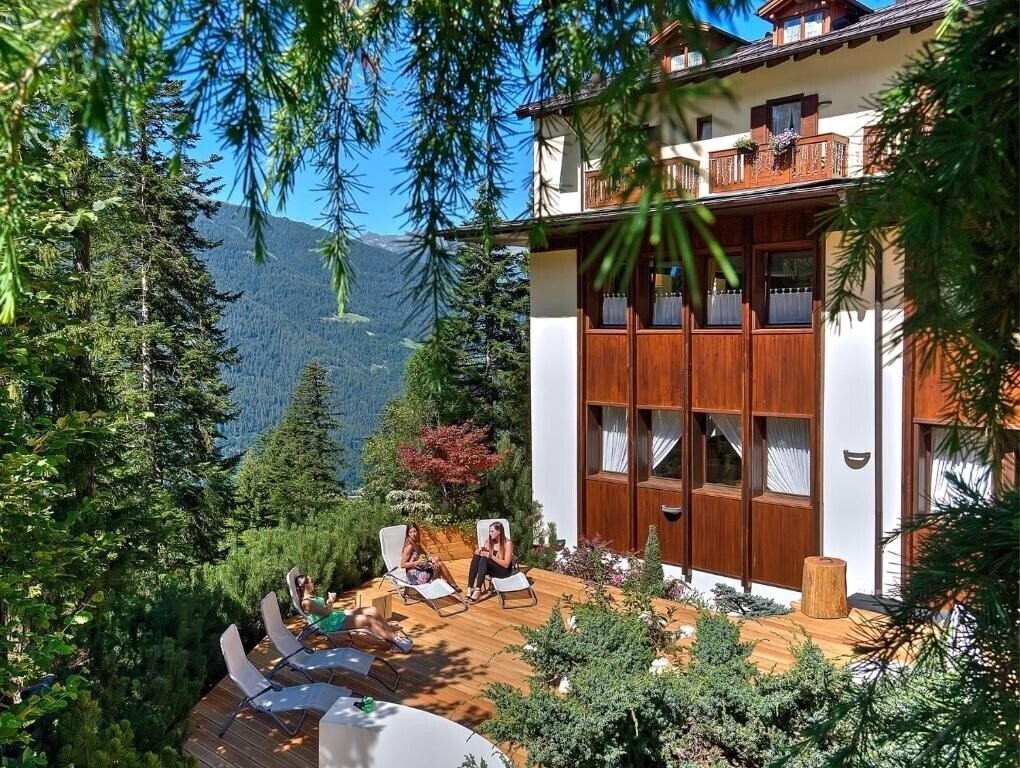 Зображення Caminetto Folgarida 4*