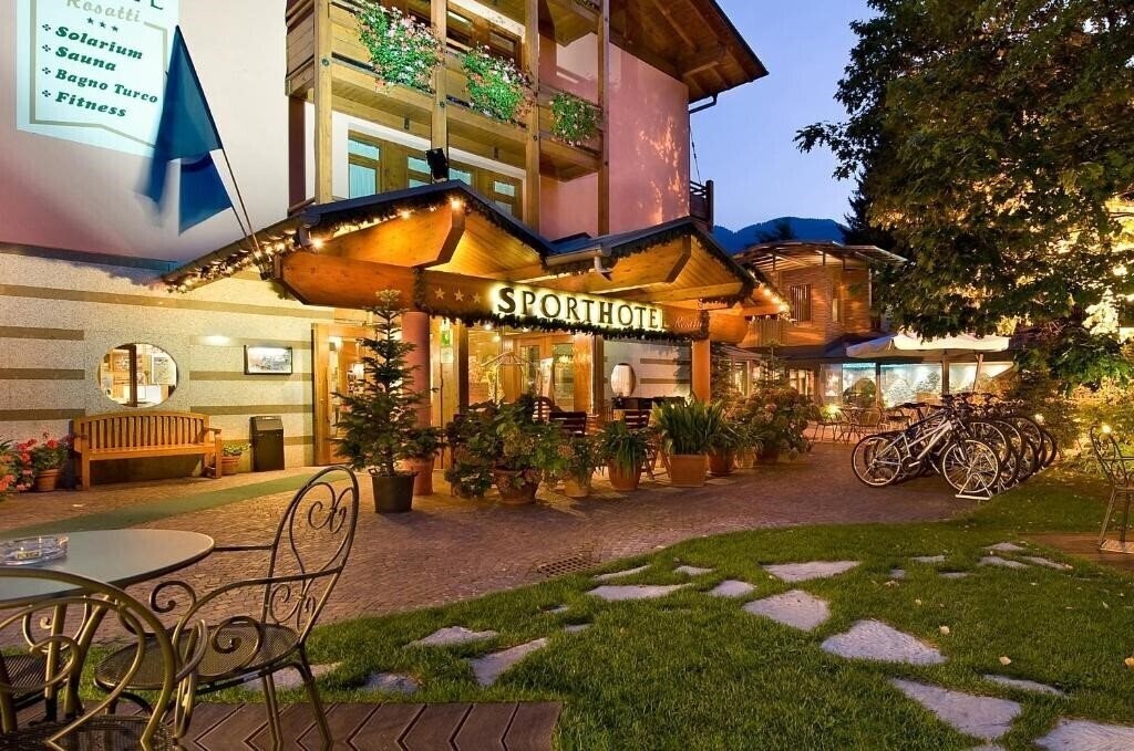 Отель Sport Hotel Rosatti Dimaro Folgarida 3*