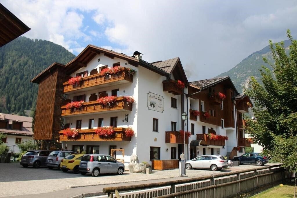 Картинка Orso Grigio Carisolo 3*